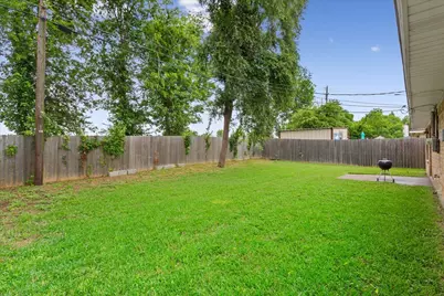 1933 Century Drive, Waco, TX 76712 - Photo 23