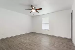 1933 Century Dr, Waco, TX 76712 - Photo 13