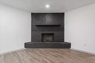1933 Century Dr, Waco, TX 76712 - Photo 7