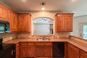 121 Rey Del Mar Cir, Weatherford, TX 76085 - Photo 21