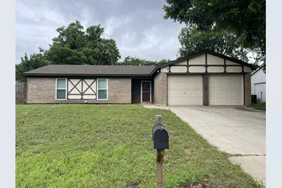 3718 French Wood Drive, Arlington, TX 76016 - Photo 1