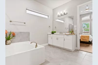 12767 Royal Oaks Lane, Farmers Branch, TX 75234 - Photo 15