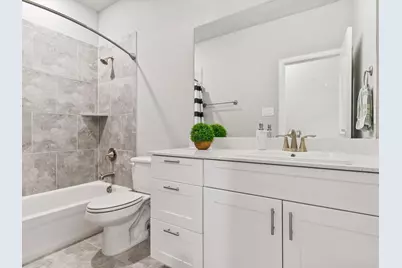 12767 Royal Oaks Lane, Farmers Branch, TX 75234 - Photo 23