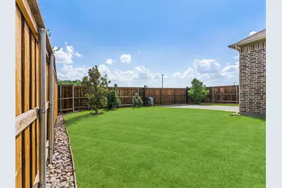 12767 Royal Oaks Lane, Farmers Branch, TX 75234 - Photo 27