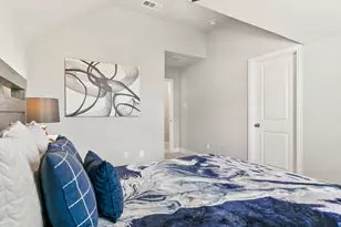 12767 Royal Oaks Ln, Farmers Branch, TX 75234 - Photo 21