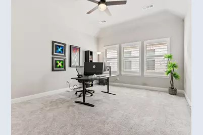12767 Royal Oaks Lane, Farmers Branch, TX 75234 - Photo 19