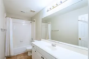 8317 Salado Springs Dr, Plano, TX 75025 - Photo 17