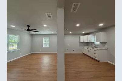 628 W 3rd Street, Burkburnett, TX 76354 - Photo 9