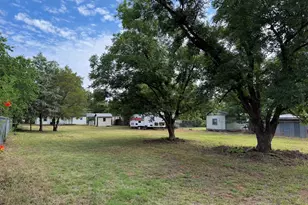 628 W 3rd St, Burkburnett, TX 76354 - Photo 23