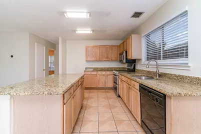 1810 Cedar Ridge Drive, Mesquite, TX 75181 - Photo 11