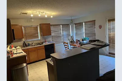 726 Cedarwood Drive, Cedar Hill, TX 75104 - Photo 5