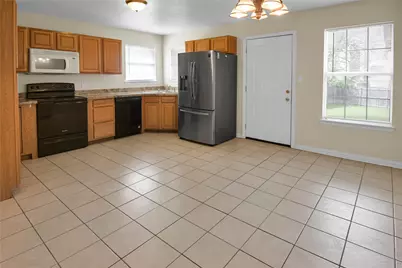 5711 Arlington Park Drive, Dallas, TX 75235 - Photo 9