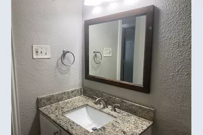 2532 Charlotte Street #A2, Denton, TX 76201 - Photo 11