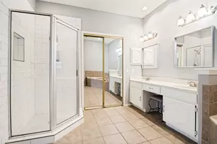 7013 Lo Chalmers Ln, Garland, TX 75043 - Photo 7