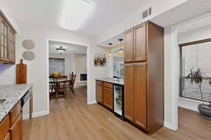 9707 Smokefeather Ln, Dallas, TX 75243 - Photo 13