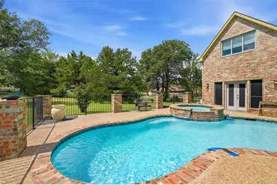 107 Iriquois Drive, Lake Kiowa, TX 76240 - Photo 39