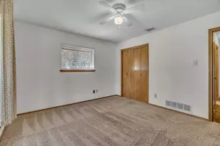 1009 Kings Canyon Ct, Grapevine, TX 76051 - Photo 19