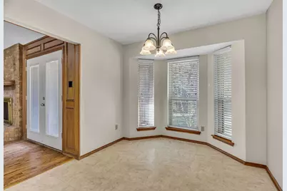 1009 Kings Canyon Court, Grapevine, TX 76051 - Photo 7