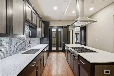 2613 Museum Way, Fort Worth, TX 76107 - Photo 9