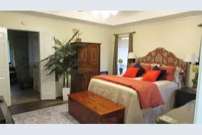 901 Lakeway Drive, Ennis, TX 75119 - Photo 11