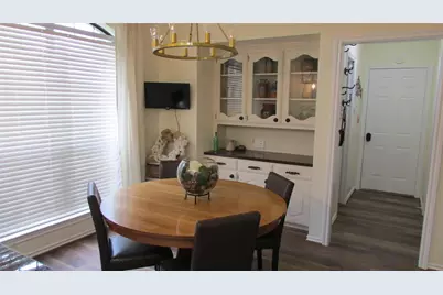 901 Lakeway Drive, Ennis, TX 75119 - Photo 9