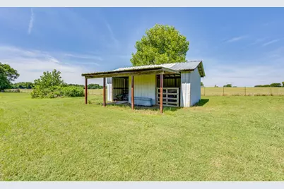 2100 Fm 3048, Cleburne, TX 76031 - Photo 37