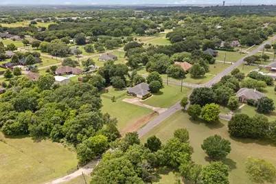 2500 Redstone Road, Burleson, TX 76028 - Photo 5