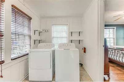 7015 Hammond Avenue, Dallas, TX 75223 - Photo 11