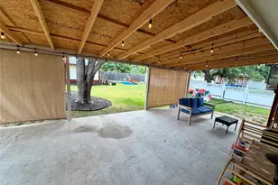 201 Oakridge Dr, Weatherford, TX 76086 - Photo 35