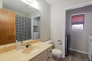 201 Oakridge Dr, Weatherford, TX 76086 - Photo 29