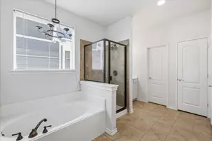 1418 Sea Pines Dr, Savannah, TX 76227 - Photo 19