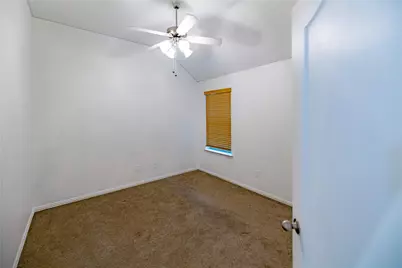 5840 Somerton Drive, Grand Prairie, TX 75052 - Photo 19
