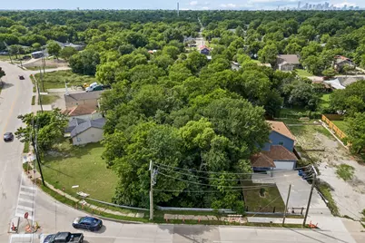 2207 E Ann Arbor Avenue, Dallas, TX 75216 - Photo 9