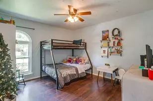 712 Poe St, Azle, TX 76020 - Photo 35
