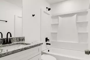 227 24th St NW, Paris, TX 75460 - Photo 7