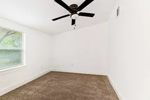 227 24th St NW, Paris, TX 75460 - Photo 9