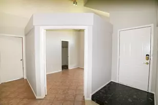 8809 Pheasant Run Dr, Rowlett, TX 75089 - Photo 5