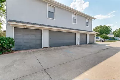 644 Timberline Drive, Hurst, TX 76053 - Photo 13