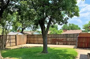 3910 Bucknell Dr, Garland, TX 75042 - Photo 21