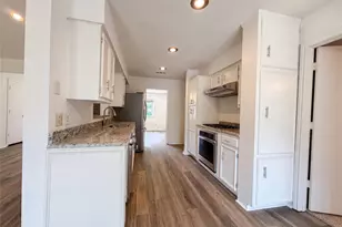 5719 Stage Line Dr, Arlington, TX 76017 - Photo 9