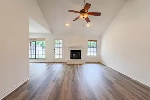 5719 Stage Line Dr, Arlington, TX 76017 - Photo 3