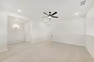 1040 Snowy Owl Dr, Alvarado, TX 76009 - Photo 23