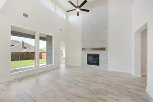 1040 Snowy Owl Dr, Alvarado, TX 76009 - Photo 7
