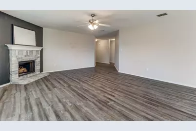1721 Southridge Lane, Sherman, TX 75092 - Photo 3