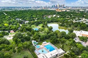 656 Bishop Heights Ln, Dallas, TX 75208 - Photo 29