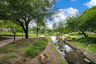 656 Bishop Heights Ln, Dallas, TX 75208 - Photo 25