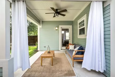 656 Bishop Heights Lane, Dallas, TX 75208 - Photo 21