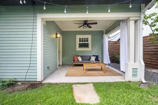 656 Bishop Heights Ln, Dallas, TX 75208 - Photo 21