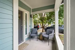 656 Bishop Heights Ln, Dallas, TX 75208 - Photo 3