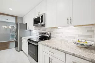 4933 Skillman St, Dallas, TX 75206 - Photo 3